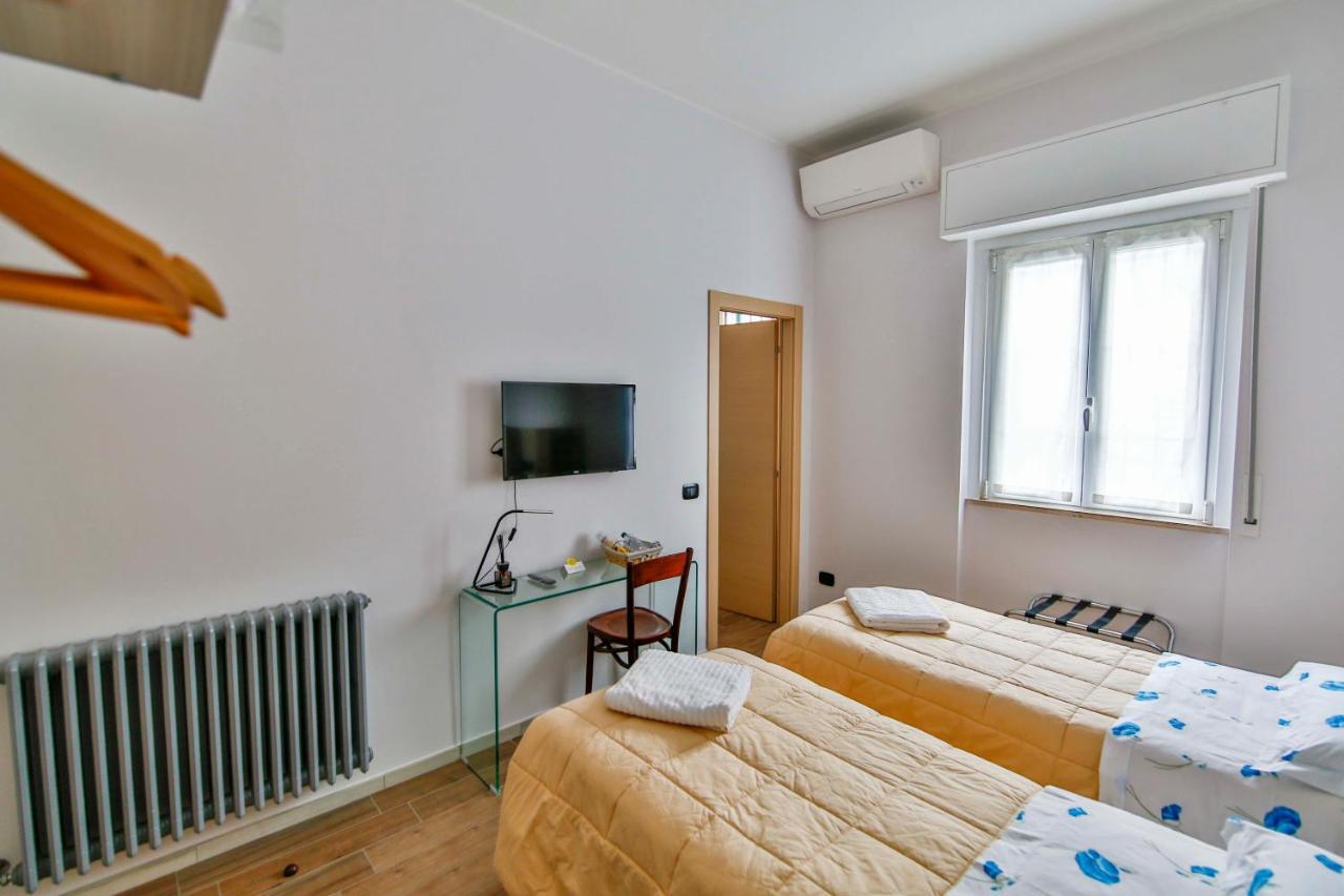 Hotel Il Giardino Di Fiorina à Novate Milanese Extérieur photo