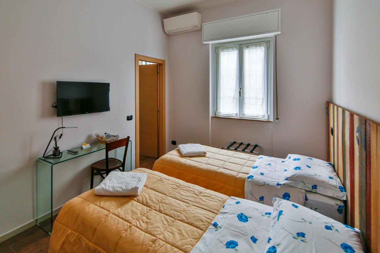 Hotel Il Giardino Di Fiorina à Novate Milanese Extérieur photo