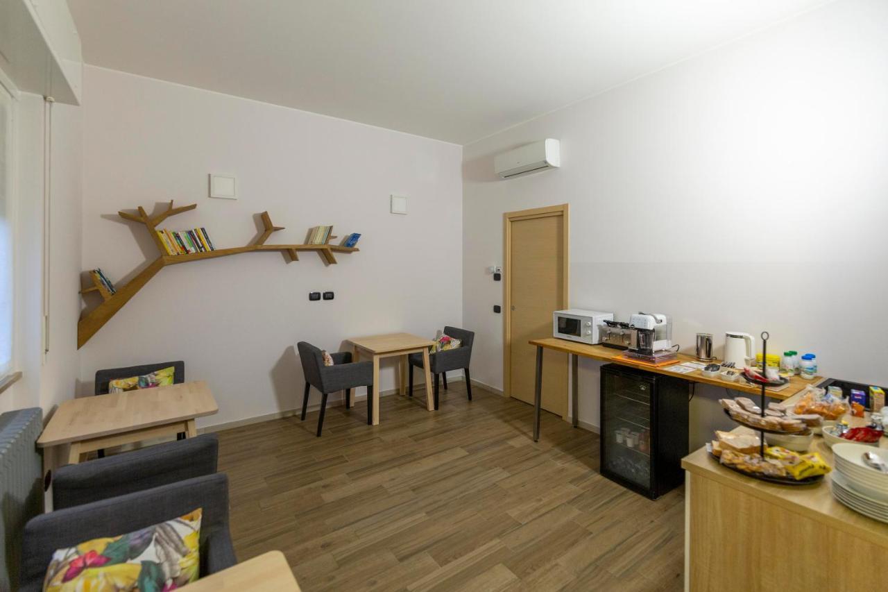 Hotel Il Giardino Di Fiorina à Novate Milanese Extérieur photo