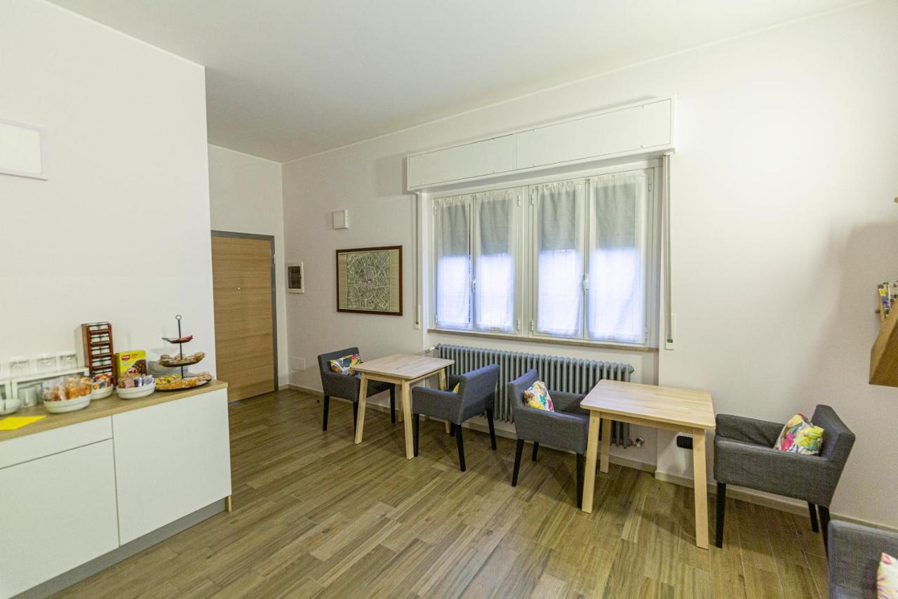 Hotel Il Giardino Di Fiorina à Novate Milanese Extérieur photo